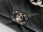 Chanel 19 Maxi Handbag Black For Women 14in36cm (5)
