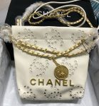 Chanel-22-Mini-Handbag-1