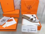 Hermes Oran Sandal Silver For Women (6)
