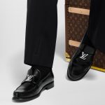 Louis Vuitton Major Loafer Black (4)