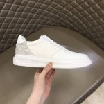 Louis Vuitton Rivoli Sneaker Monogram Metallic Canvas White (5)