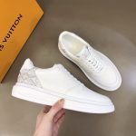 Louis Vuitton Rivoli Sneaker Monogram Metallic Canvas White (5)