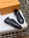 Louis Vuitton Trainer Sneaker (1)