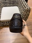 Louis Vuitton Trainer Sneaker (1)