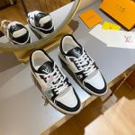 Louis Vuitton Trainer Sneaker BlackWhite Virgil Abloh For Men LV (5)