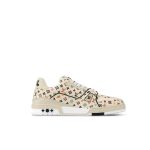 Trainer-Sneaker-1-2