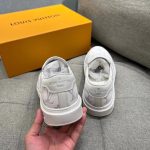 louis-vuitton-beverly-hills-slip-3