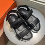 hermes-junior-sandal-noir-1