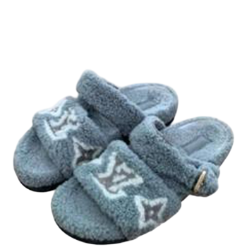 LOUIS VUITTON WOMEN’S PASEO FLAT COMFORT MULE GREY