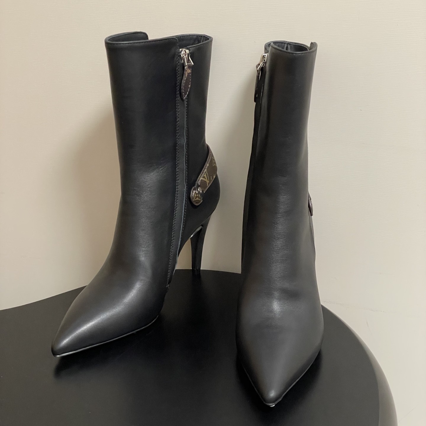 louis-vuitton-legacy-ankle-boot-6-2